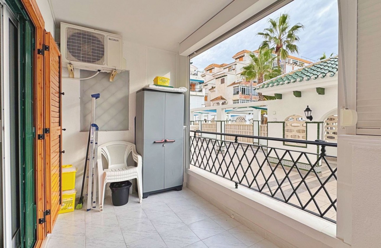 Resale - Apartment / flat - Torrevieja - Costa Blanca