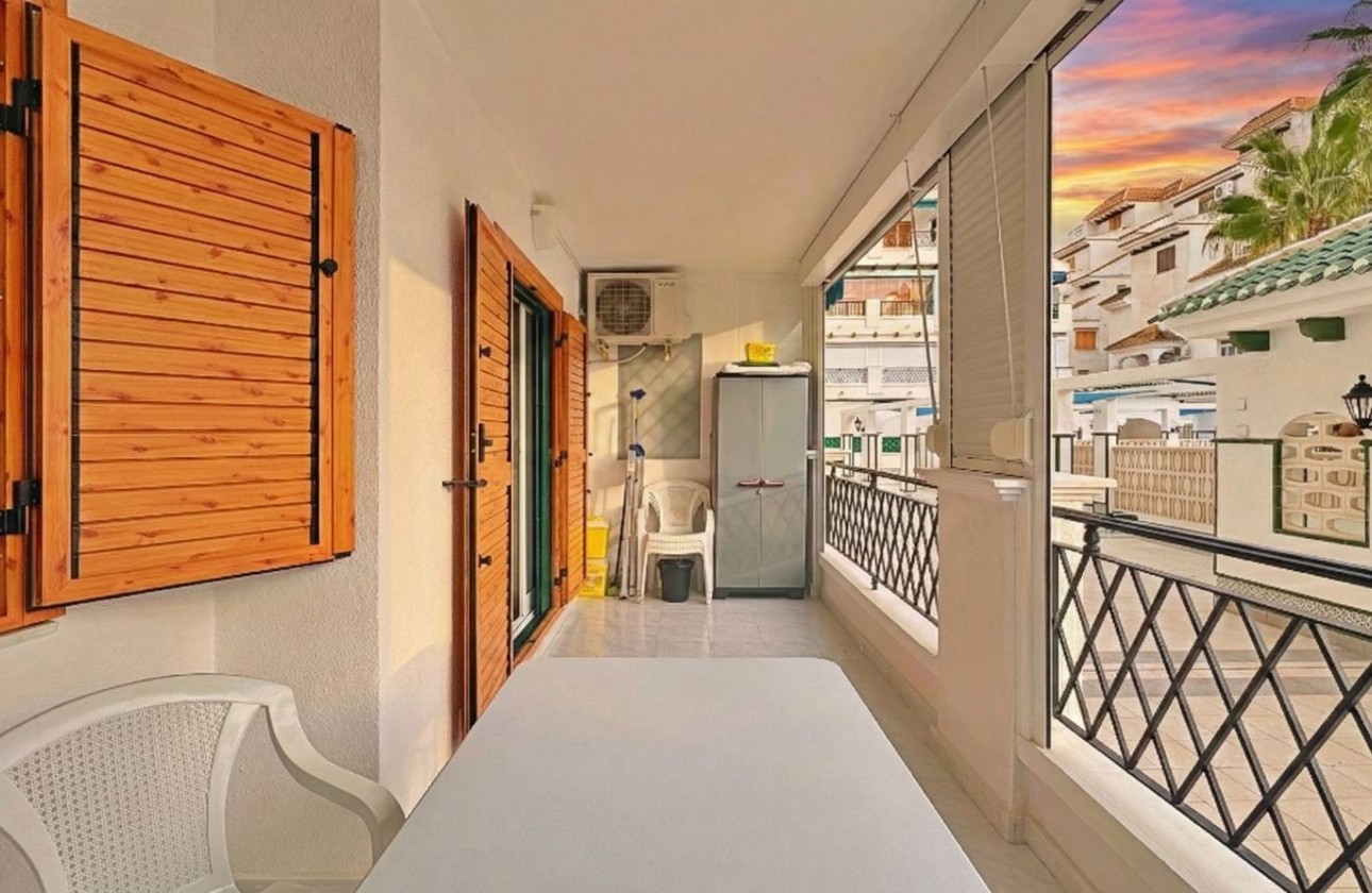 Resale - Apartment / flat - Torrevieja - Costa Blanca