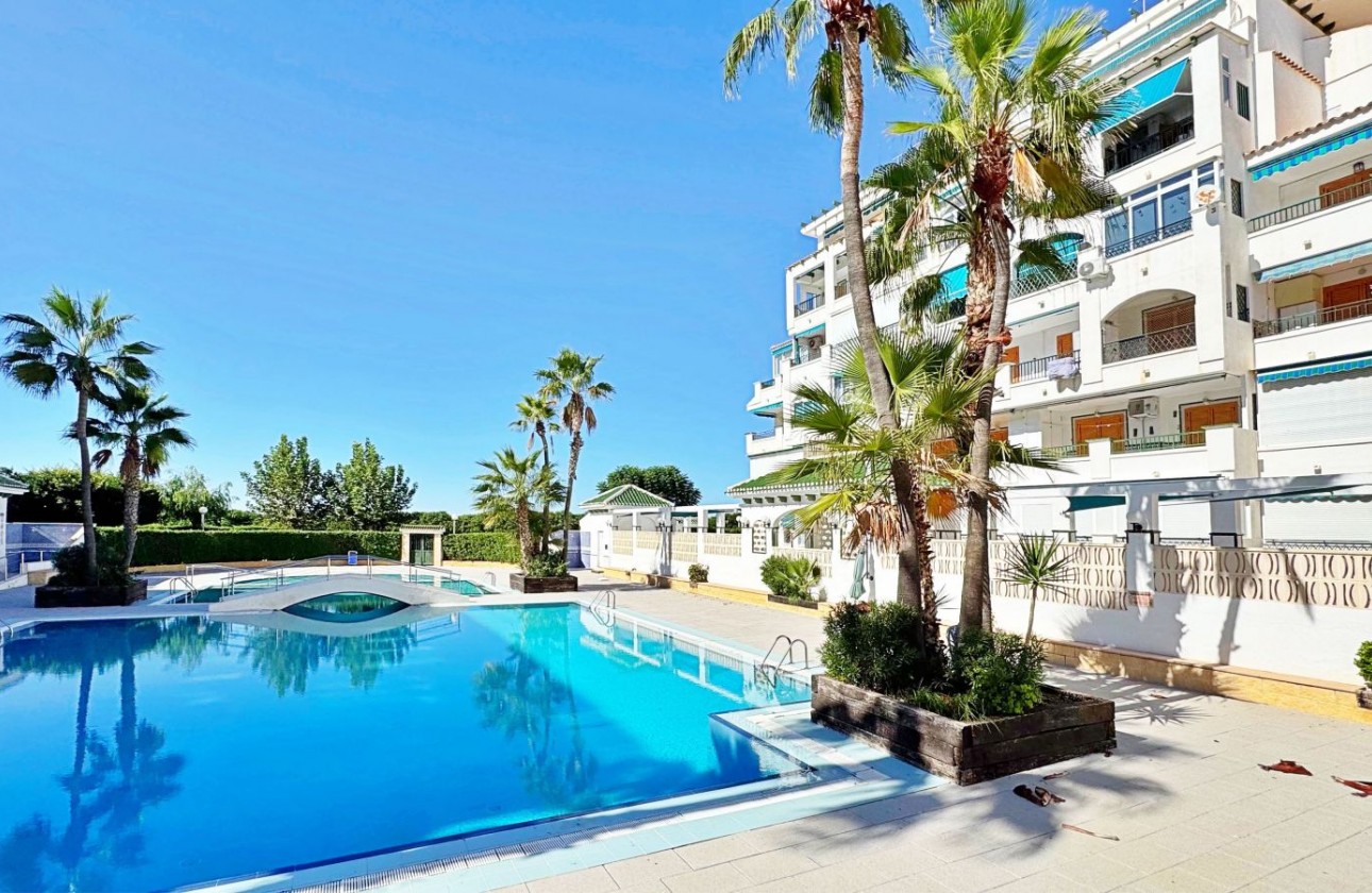 Resale - Apartment / flat - Torrevieja - Costa Blanca