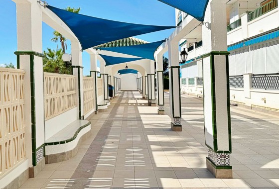 Resale - Apartment / flat - Torrevieja - Costa Blanca