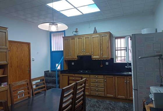 Resale - Villa - Pinoso - Inland