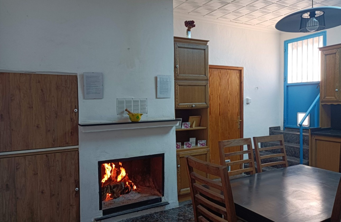 Resale - Villa - Pinoso - Inland