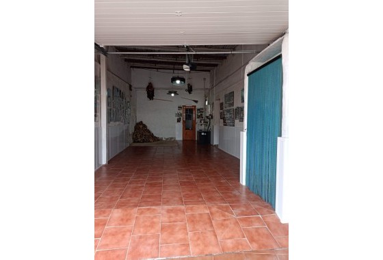 Resale - Villa - Pinoso - Inland