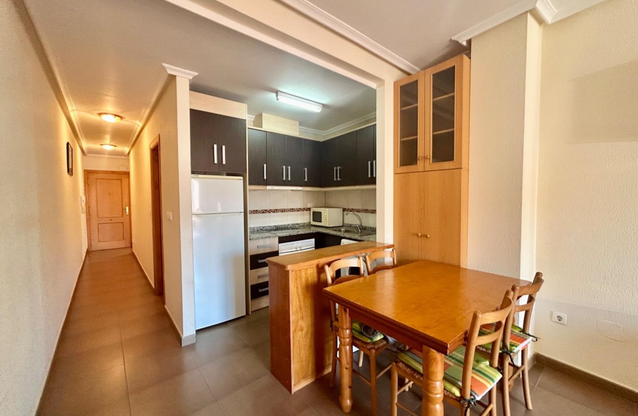 Revente - Appartement - Torrevieja - Centro