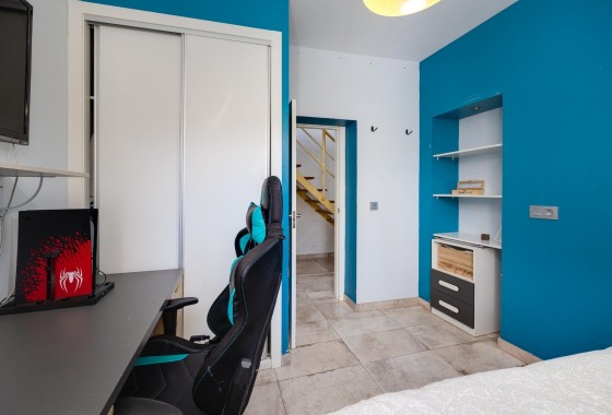 Resale - Villa - Torrevieja - Centro