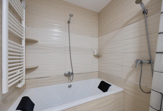 Resale - Villa - Torrevieja - Centro