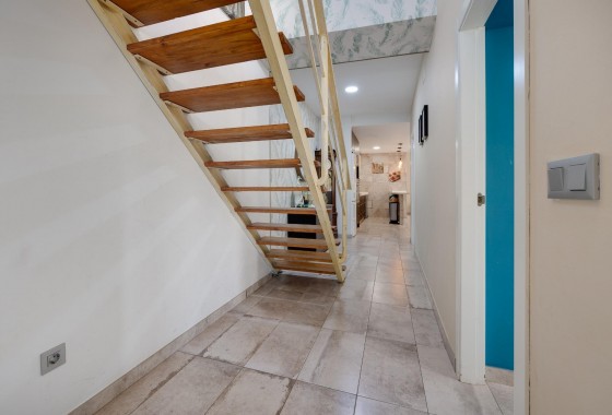 Resale - Villa - Torrevieja - Centro