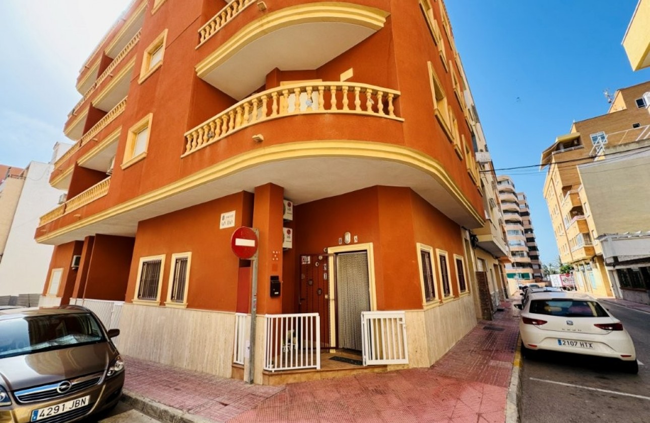 Reventa - Apartamento / piso - La Mata - Costa Blanca