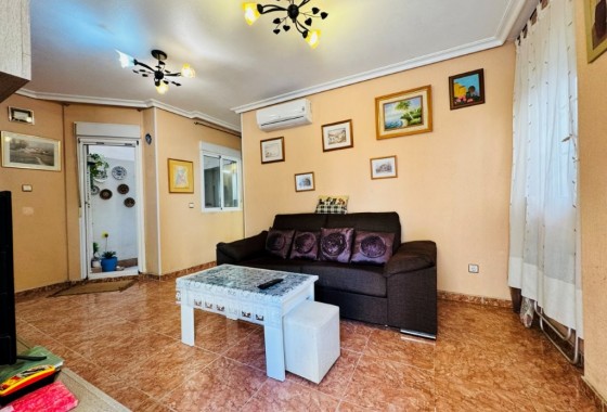 Reventa - Apartamento / piso - La Mata - Costa Blanca