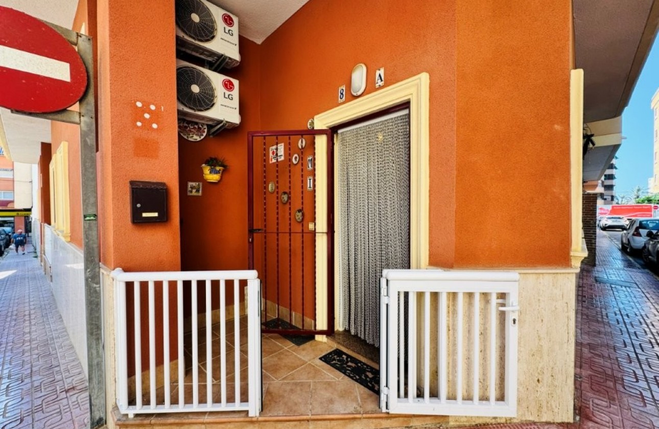 Reventa - Apartamento / piso - La Mata - Costa Blanca