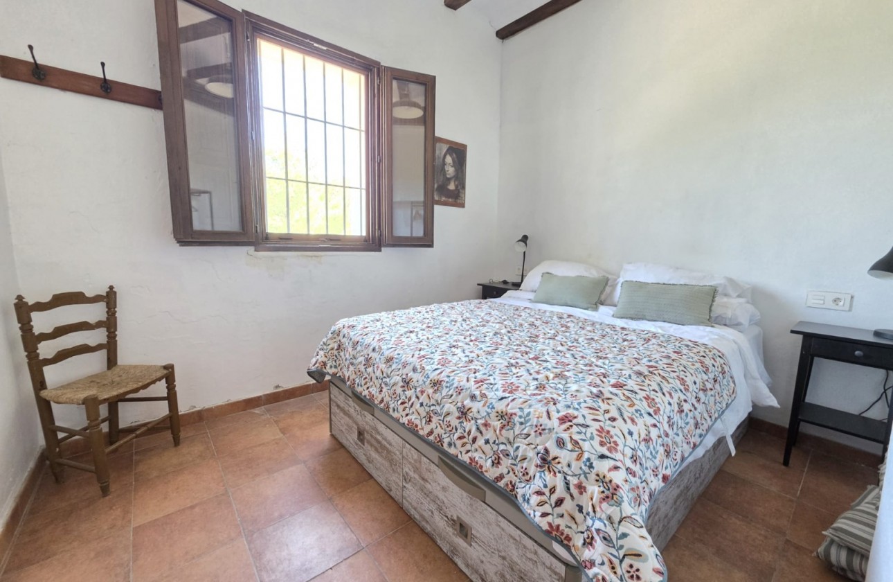 Resale - Property - Villena - Inland