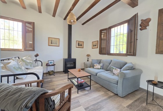 Resale - Property - Villena - Inland