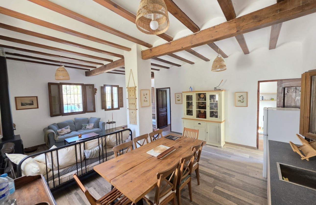 Resale - Property - Villena - Inland