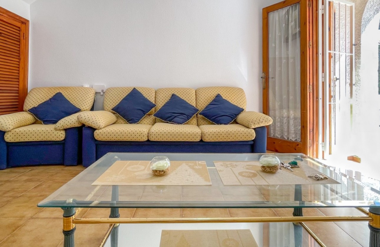 Revente - Villa - Orihuela Costa - Costa Blanca