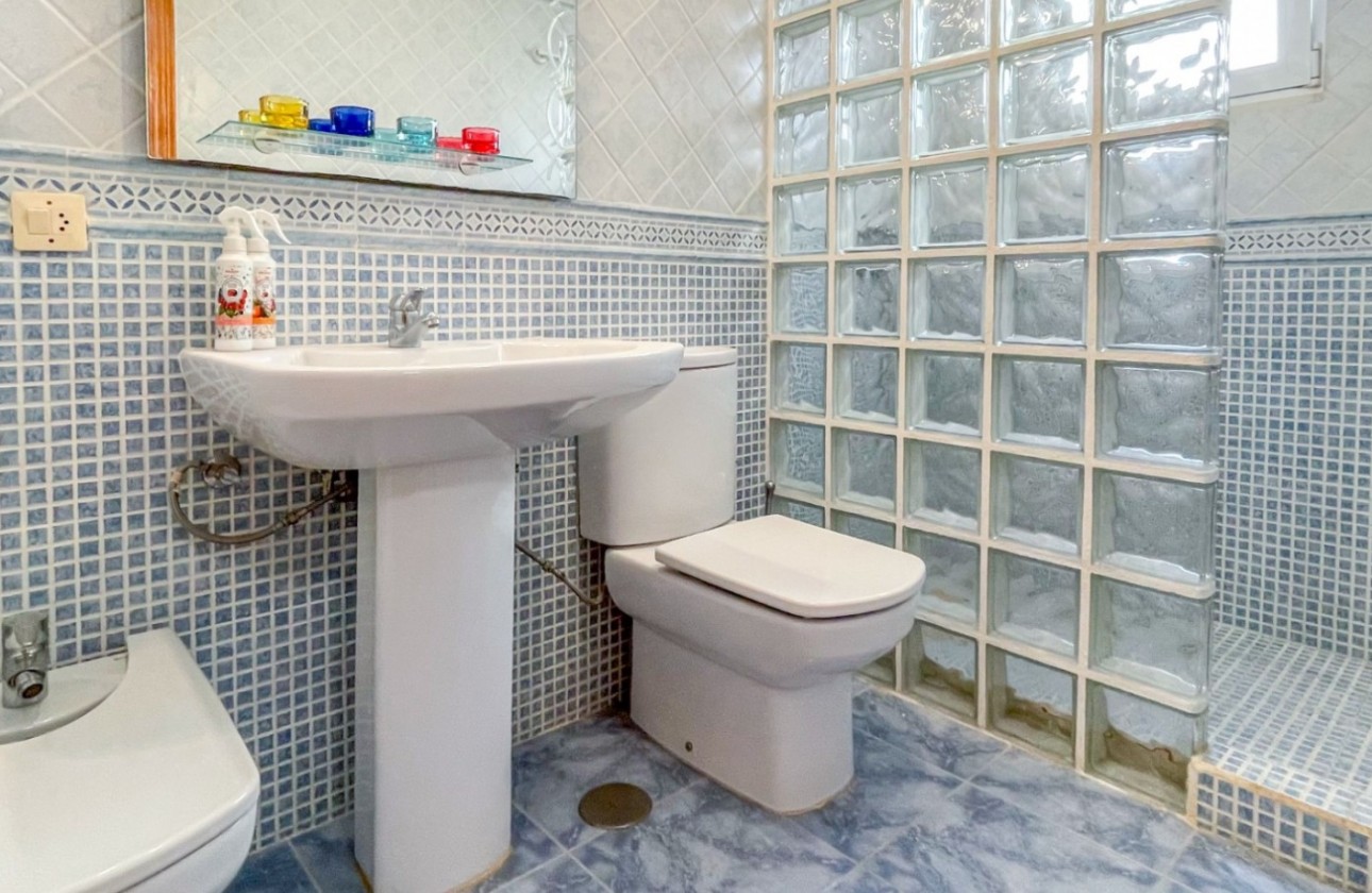 Revente - Villa - Orihuela Costa - Costa Blanca