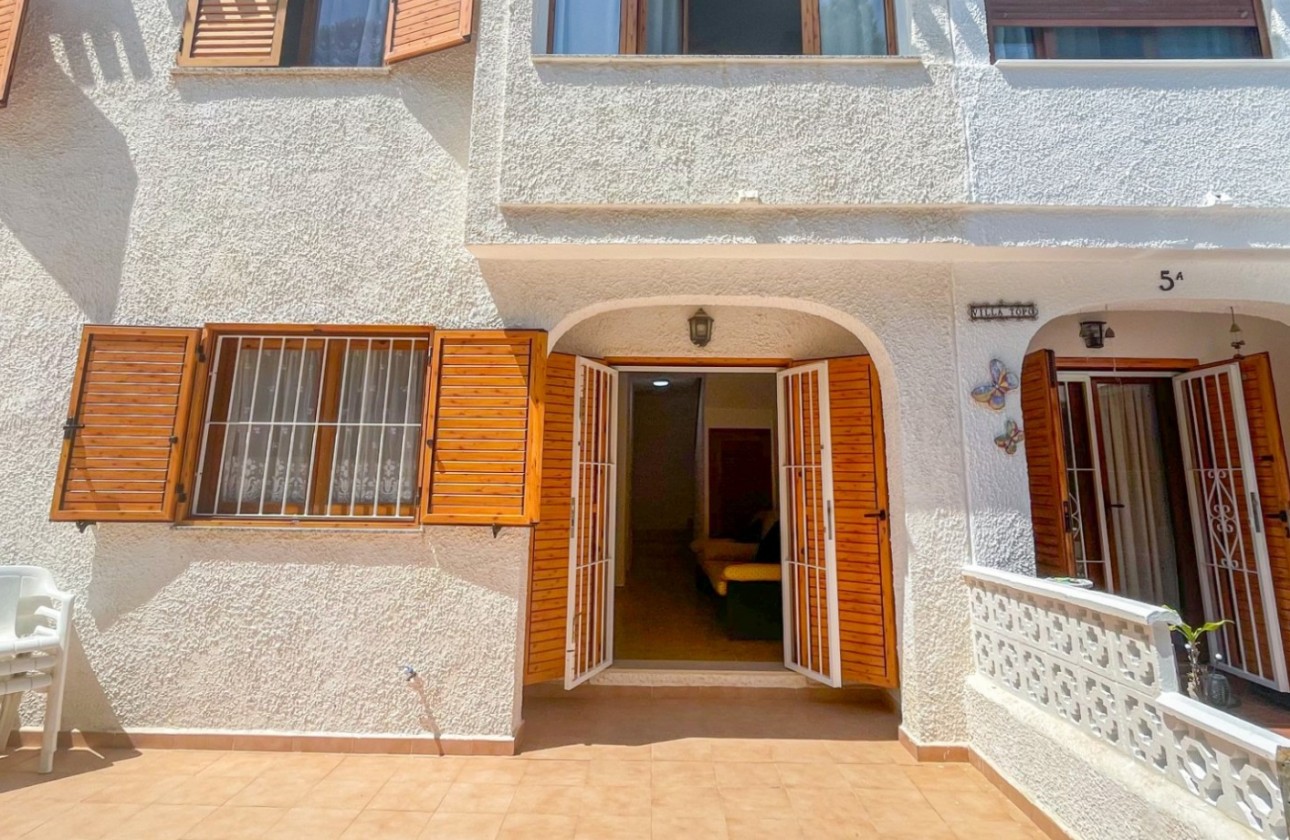 Revente - Villa - Orihuela Costa - Costa Blanca