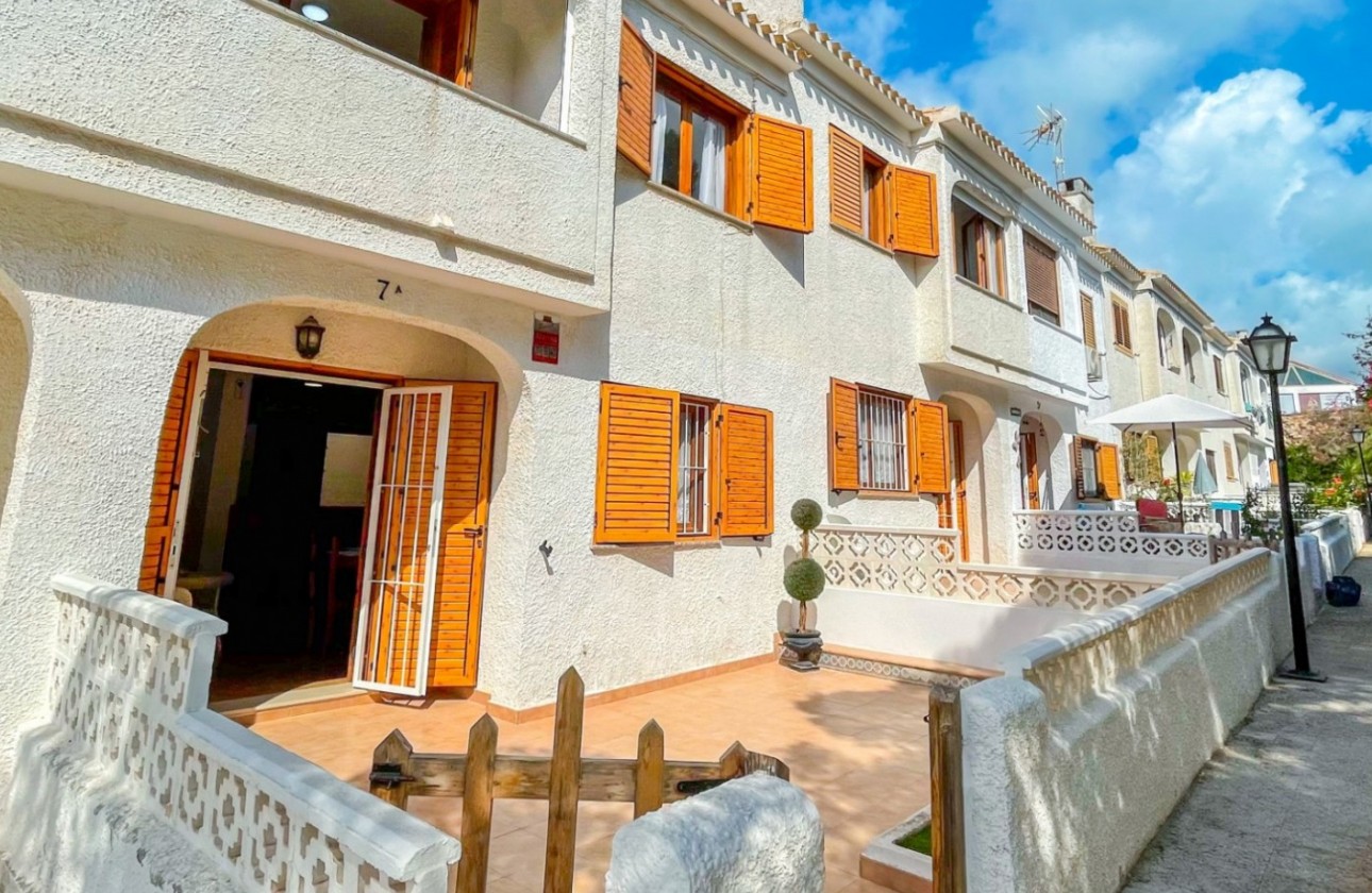 Revente - Villa - Orihuela Costa - Costa Blanca