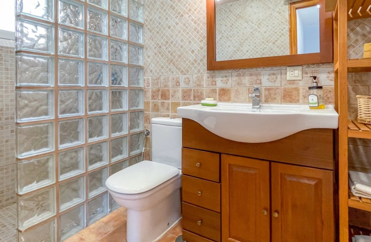 Revente - Villa - Orihuela Costa - Costa Blanca