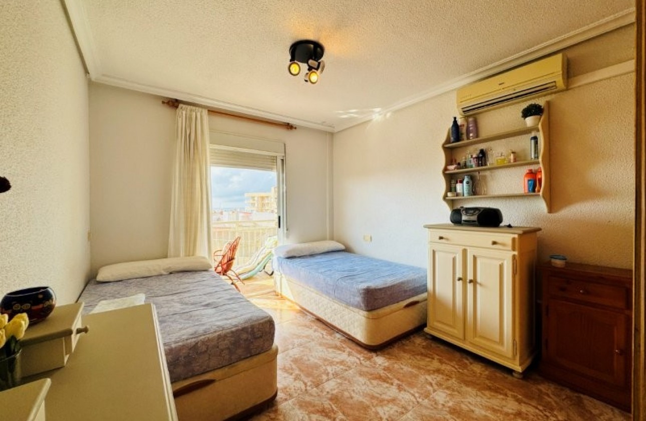 Reventa - Apartamento / piso - La Mata - Costa Blanca