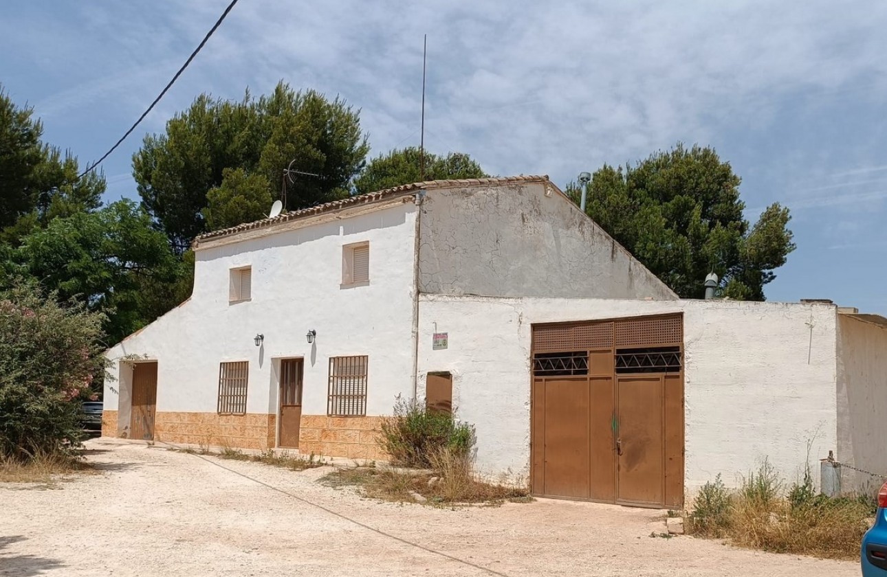 Revente - Property - Yecla - Inland