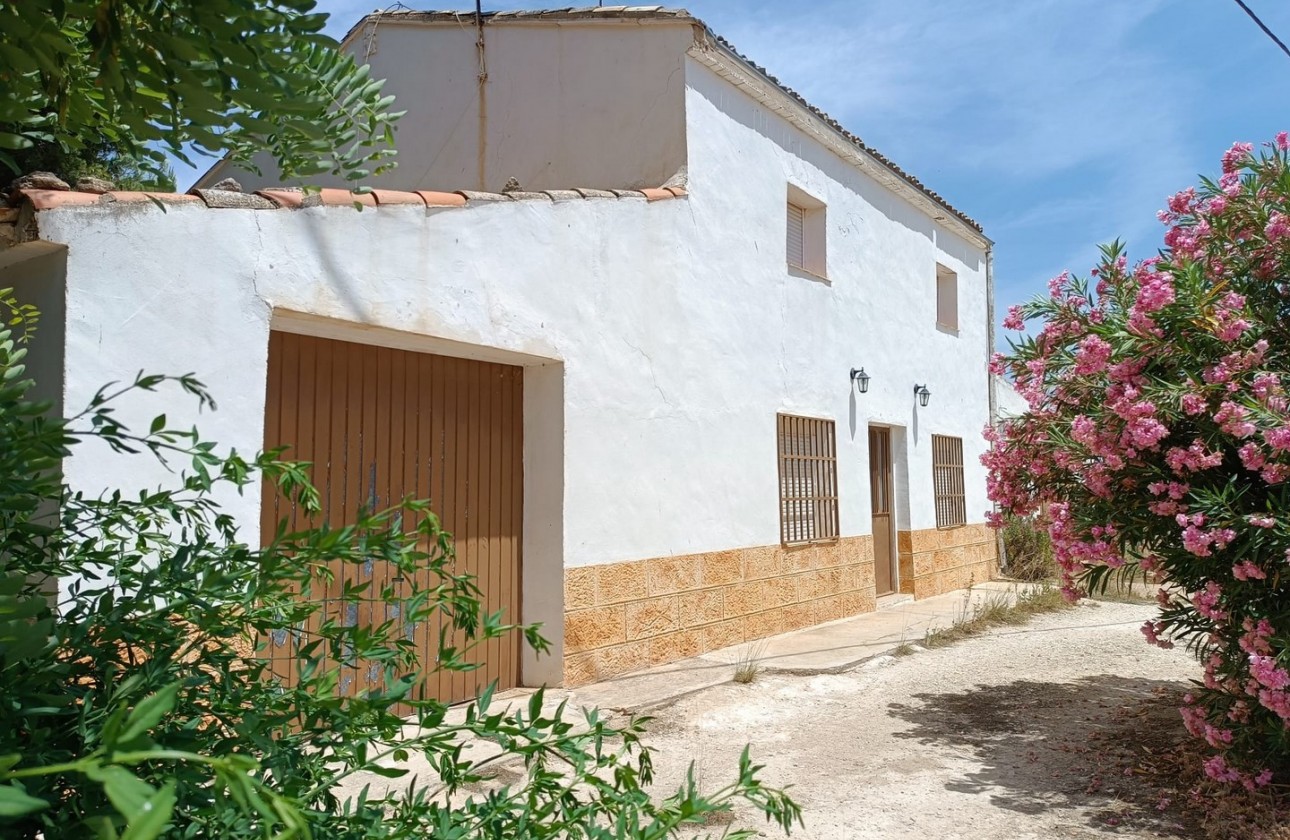 Revente - Property - Yecla - Inland