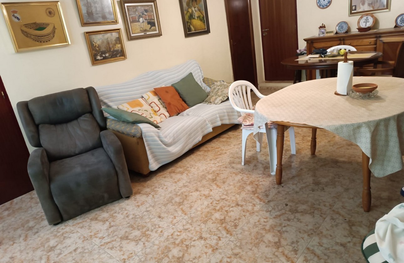 Revente - Property - Yecla - Inland