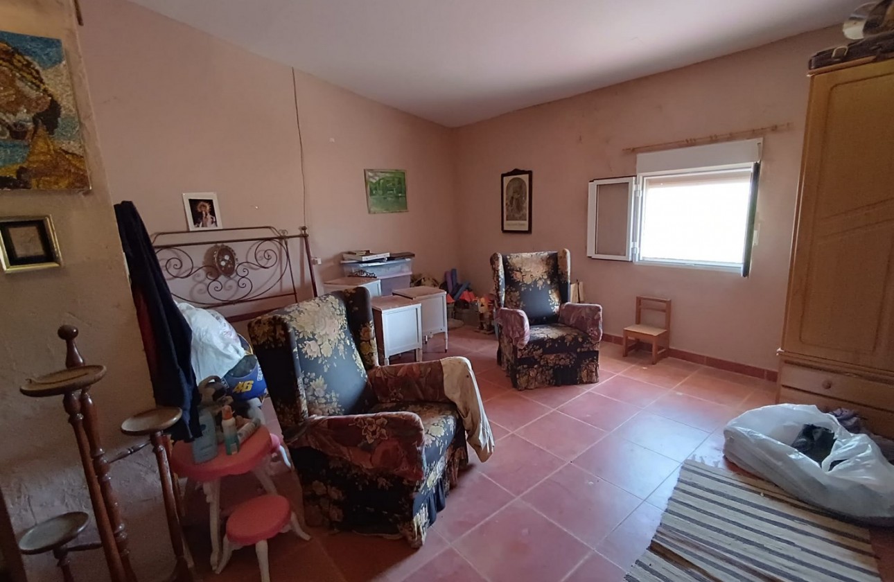 Revente - Property - Yecla - Inland
