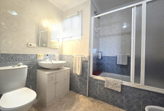 Reventa - Apartamento / piso - Torrevieja - Parque las naciones