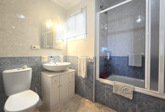 Reventa - Apartamento / piso - Torrevieja - Parque las naciones