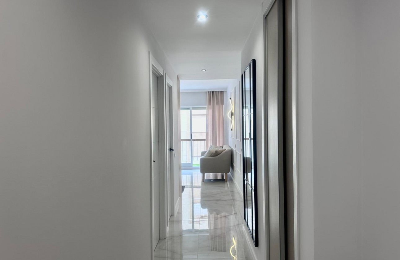 Revente - Appartement - Torrevieja - Estacion de autobuses