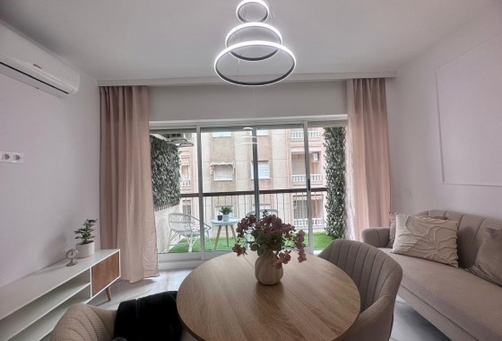 Revente - Appartement - Torrevieja - Estacion de autobuses