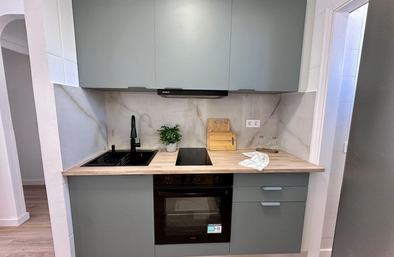Reventa - Apartamento / piso - Torrevieja - Habaneras