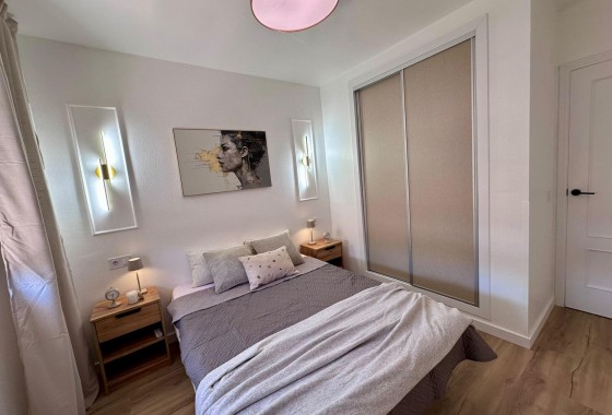 Reventa - Apartamento / piso - Torrevieja - Habaneras