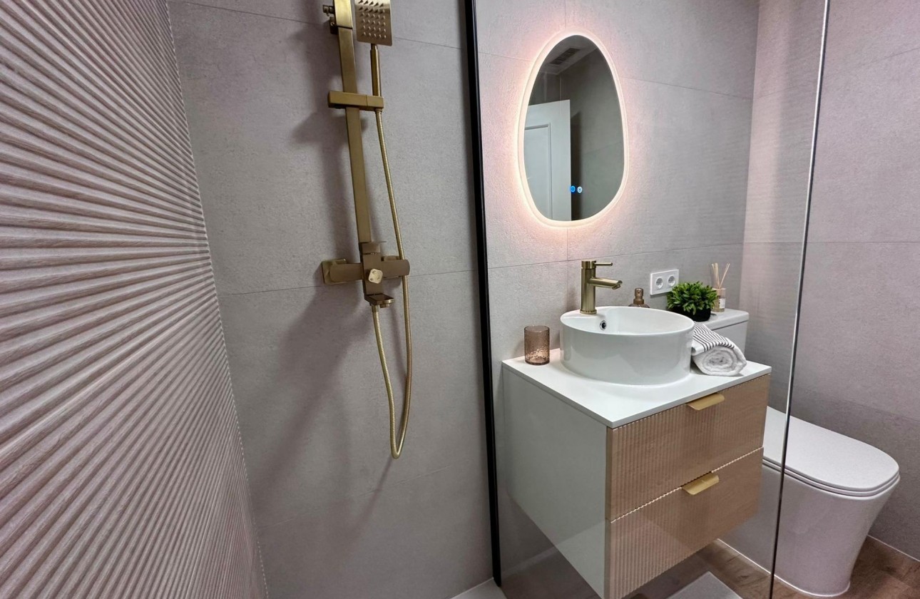 Reventa - Apartamento / piso - Torrevieja - Habaneras