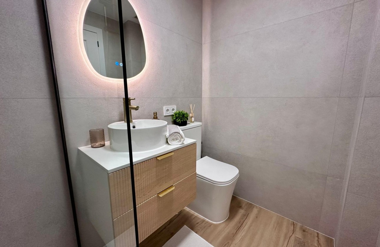 Reventa - Apartamento / piso - Torrevieja - Habaneras
