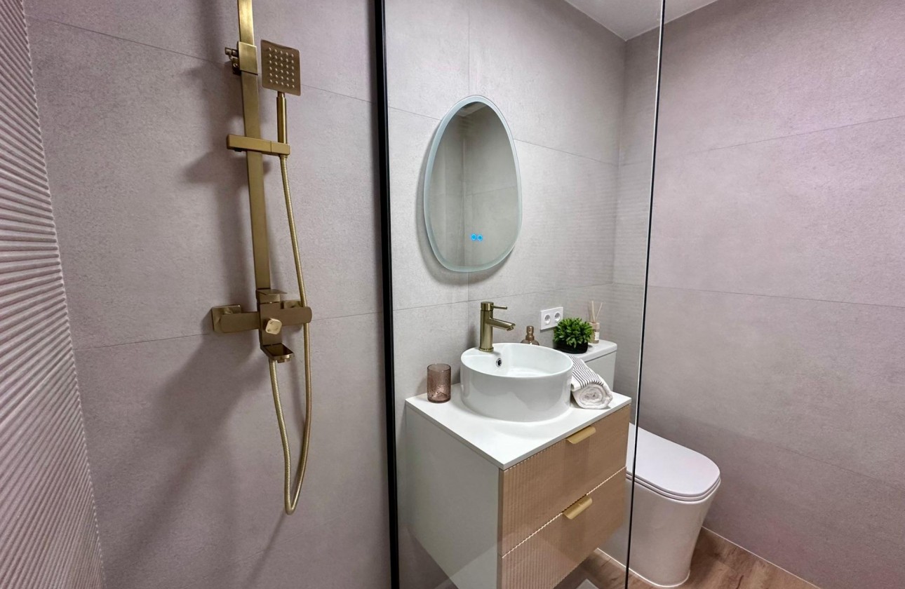 Reventa - Apartamento / piso - Torrevieja - Habaneras