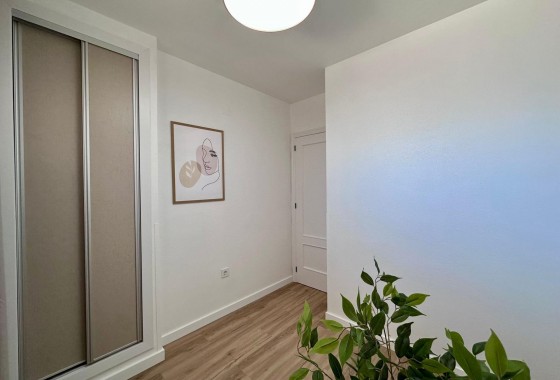 Reventa - Apartamento / piso - Torrevieja - Habaneras