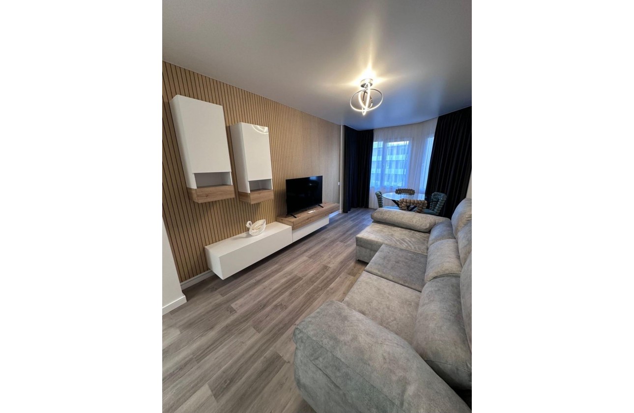 Resale - Apartment / flat - Torrevieja - Estacion de autobuses