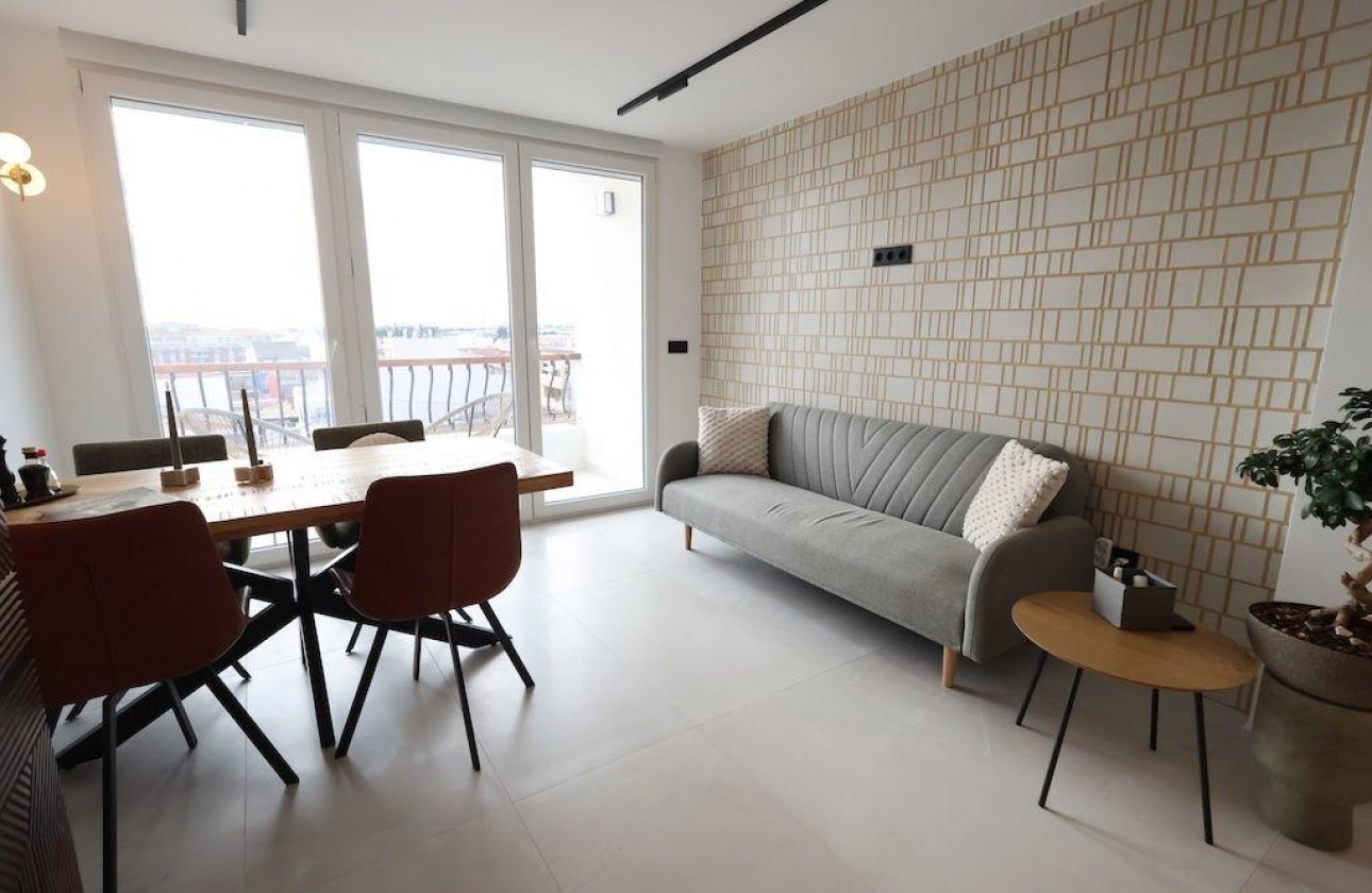 Resale - Apartment / flat - Pilar de la Horadada - Costa Blanca