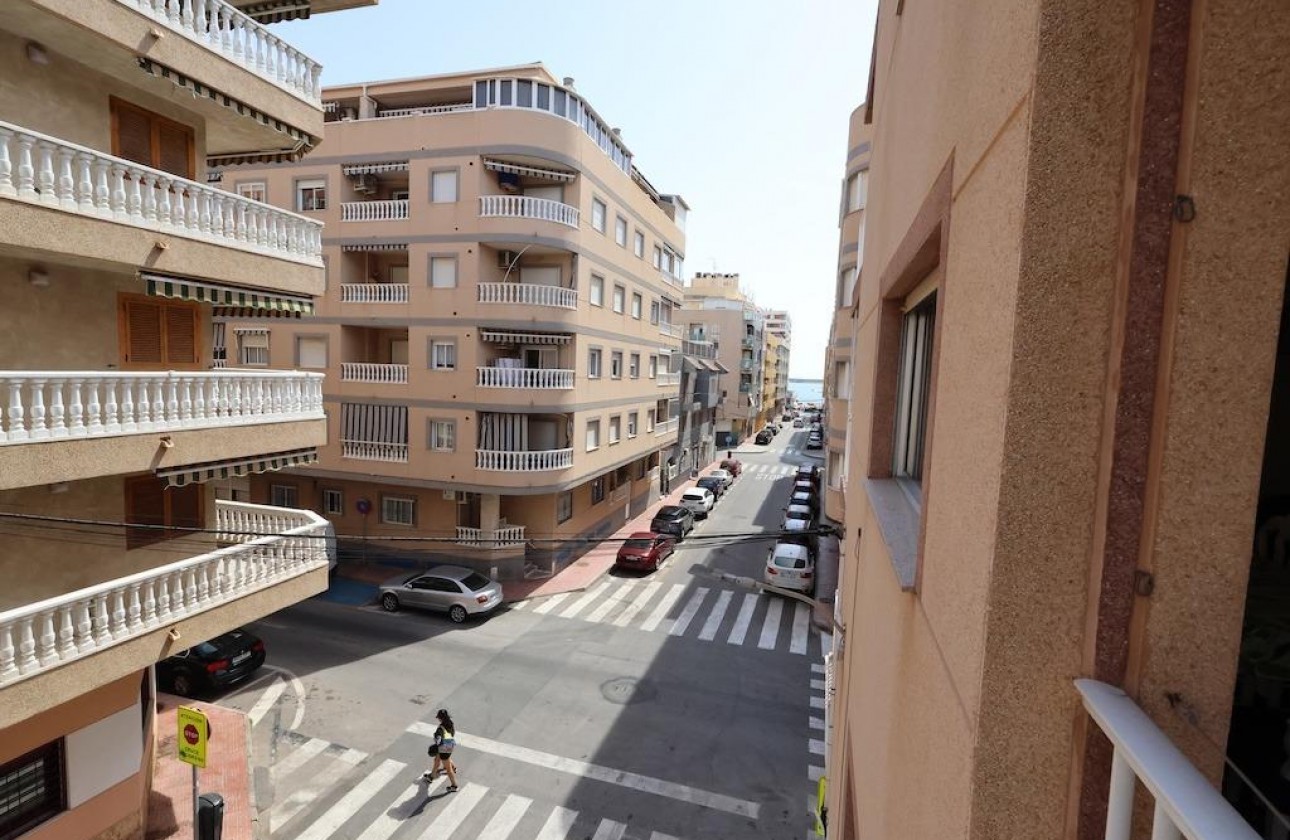 Resale - Apartment / flat - Torrevieja - Costa Blanca