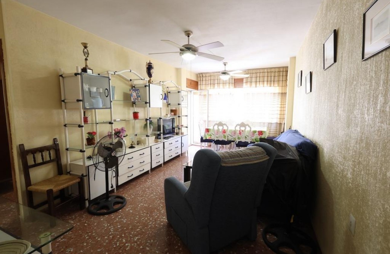 Resale - Apartment / flat - Torrevieja - Costa Blanca