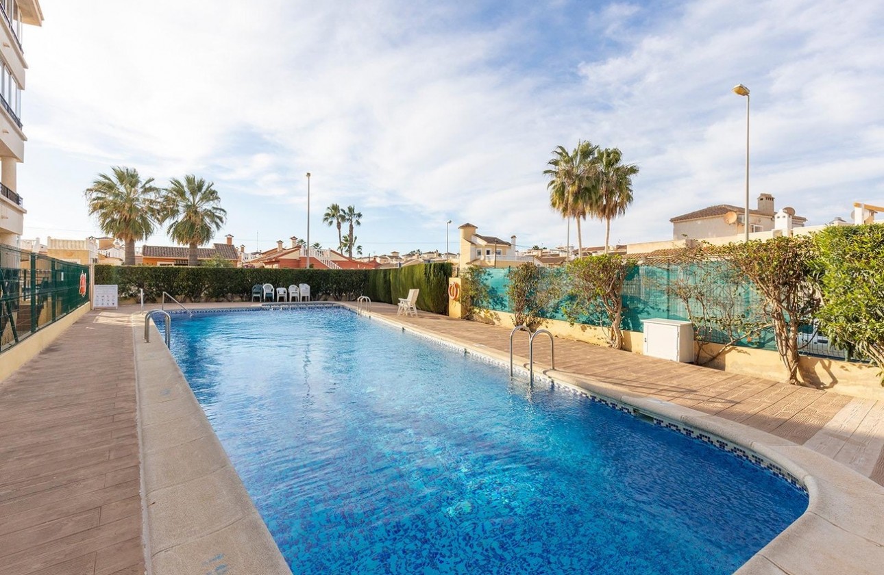 Reventa - Apartamento / piso - Orihuela Costa