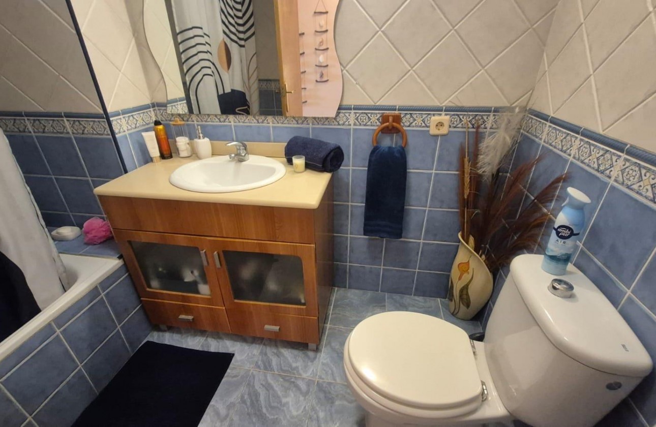 Reventa - Apartamento / piso - Torrevieja - Acequion