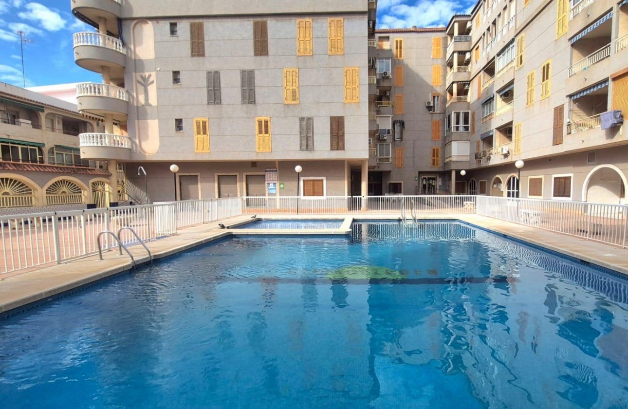 Reventa - Apartamento / piso - Torrevieja - Acequion