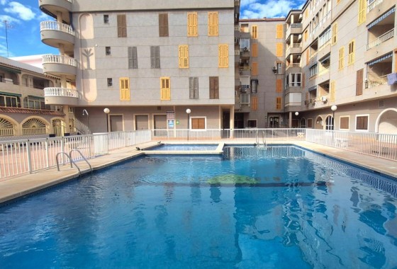 Reventa - Apartamento / piso - Torrevieja - Acequion
