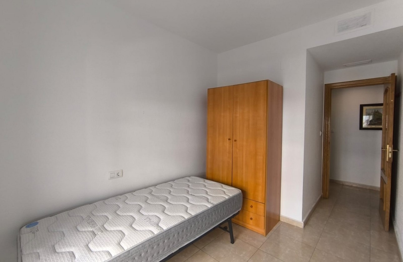 Revente - Appartement - Pinoso - Inland