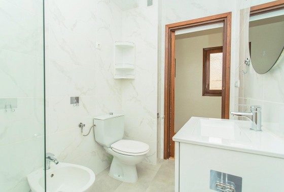 Resale - Apartment / flat - Torrevieja - Playa del Cura