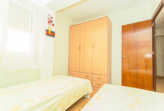 Resale - Apartment / flat - Torrevieja - Playa del Cura