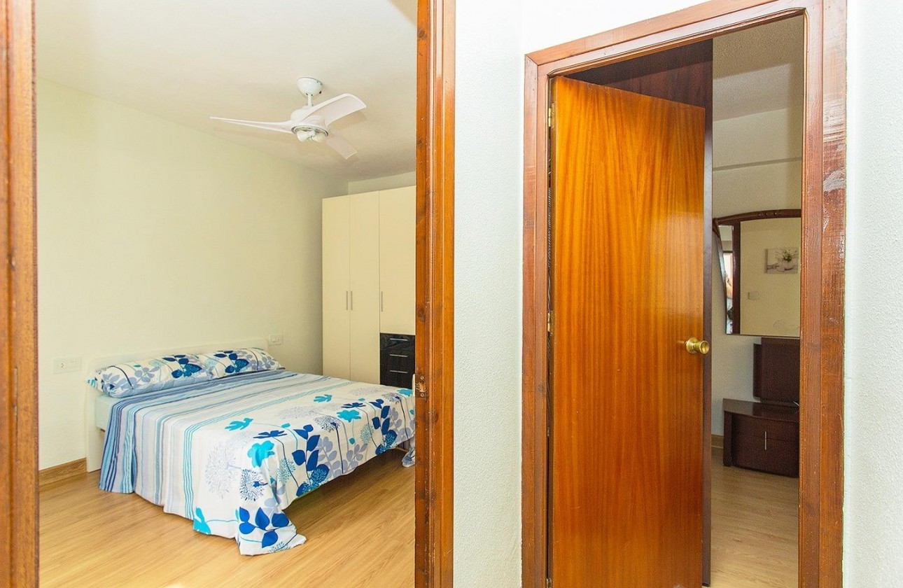 Resale - Apartment / flat - Torrevieja - Playa del Cura