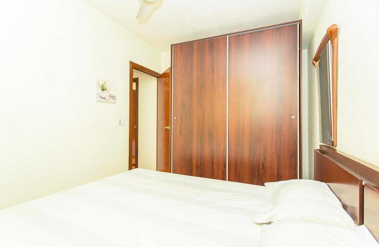 Resale - Apartment / flat - Torrevieja - Playa del Cura